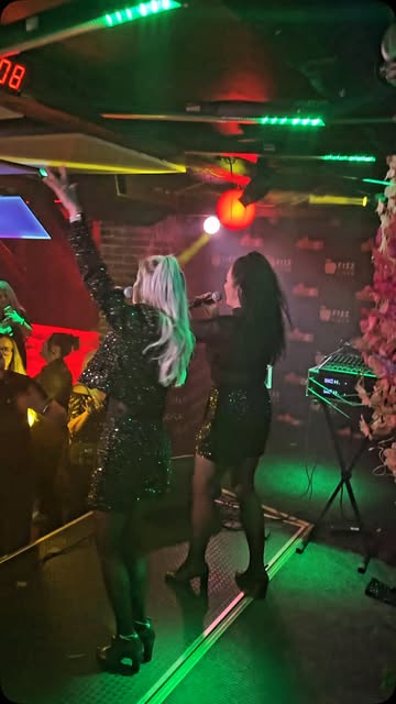 Kapriiz esinemas Club Tartu laval